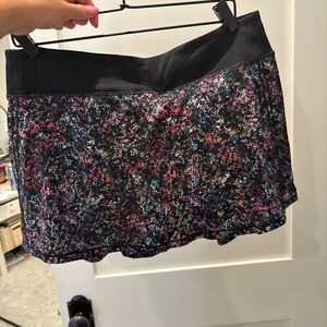Lululemon Black Multicolor Floral Athletic Skirt